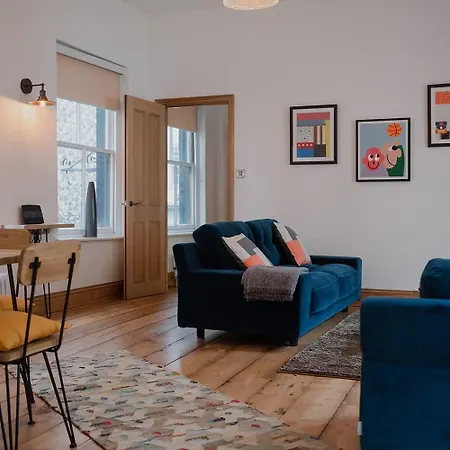 Spacious Norwich Lanes Apartment With Roof Terrace Exterior photo