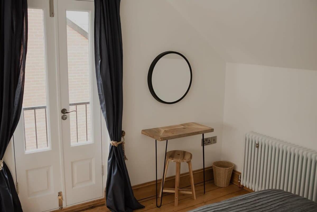 Spacious Lanes With Roof Terrace Norwich